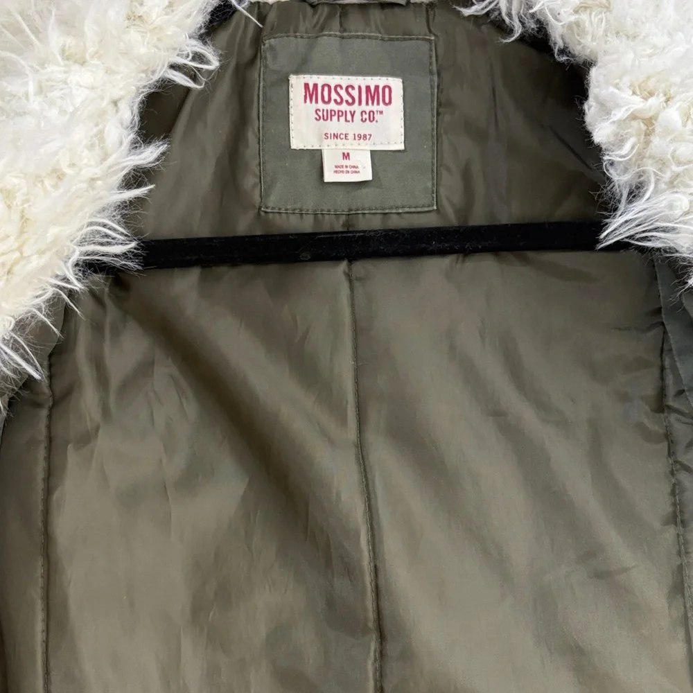 Mossimo Supply Co. Women's Olive Green Vest with Faux Fur Collar - Picture 9 of 10